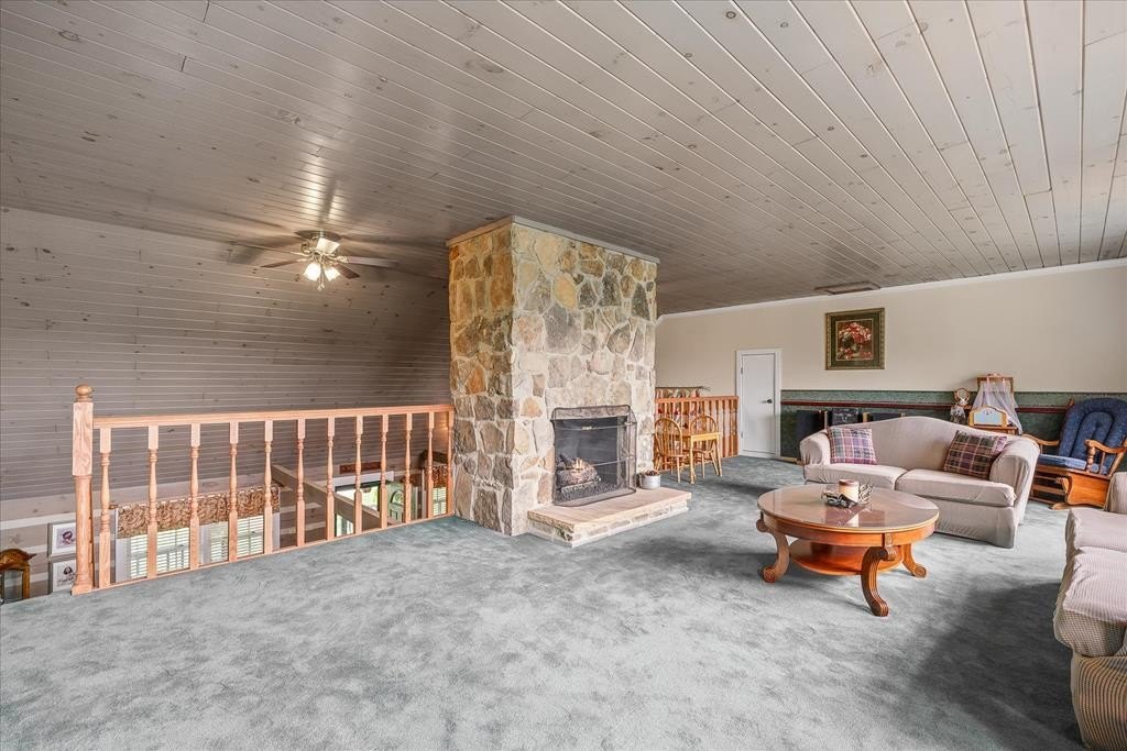 Livingston, Tennessee, 38570, United States, 5 Bedrooms Bedrooms, ,3 BathroomsBathrooms,Residential,Forsale,1968520