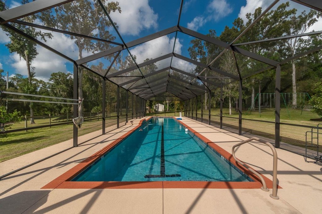 REDDICK, Florida, 32686, United States, 4 Bedrooms Bedrooms, ,4 BathroomsBathrooms,Residential,Forsale,1969786