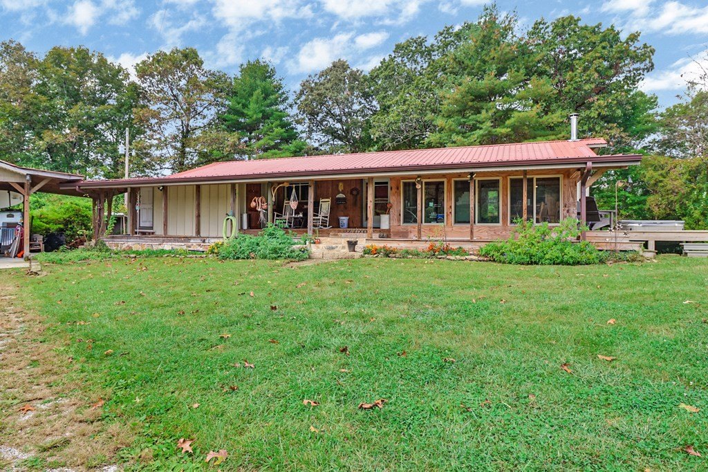 Allardt, Tennessee, 38504, United States, 2 Bedrooms Bedrooms, ,2 BathroomsBathrooms,Residential,Forsale,1953791