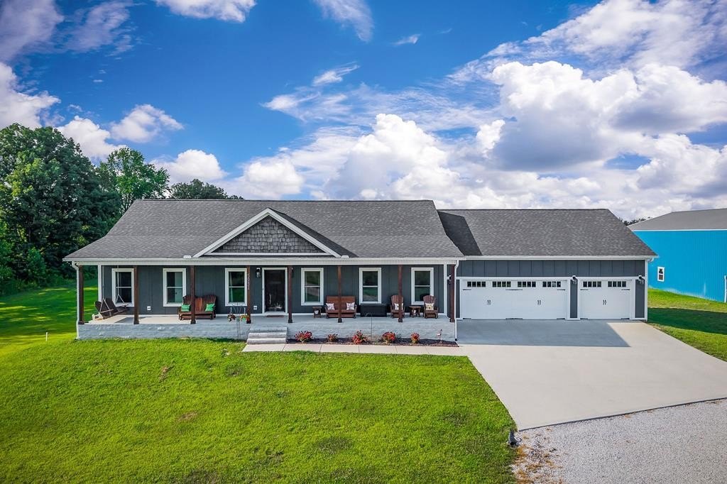 COOKEVILLE, Tennessee, 38501, United States, 3 Bedrooms Bedrooms, ,3 BathroomsBathrooms,Residential,Forsale,1952670