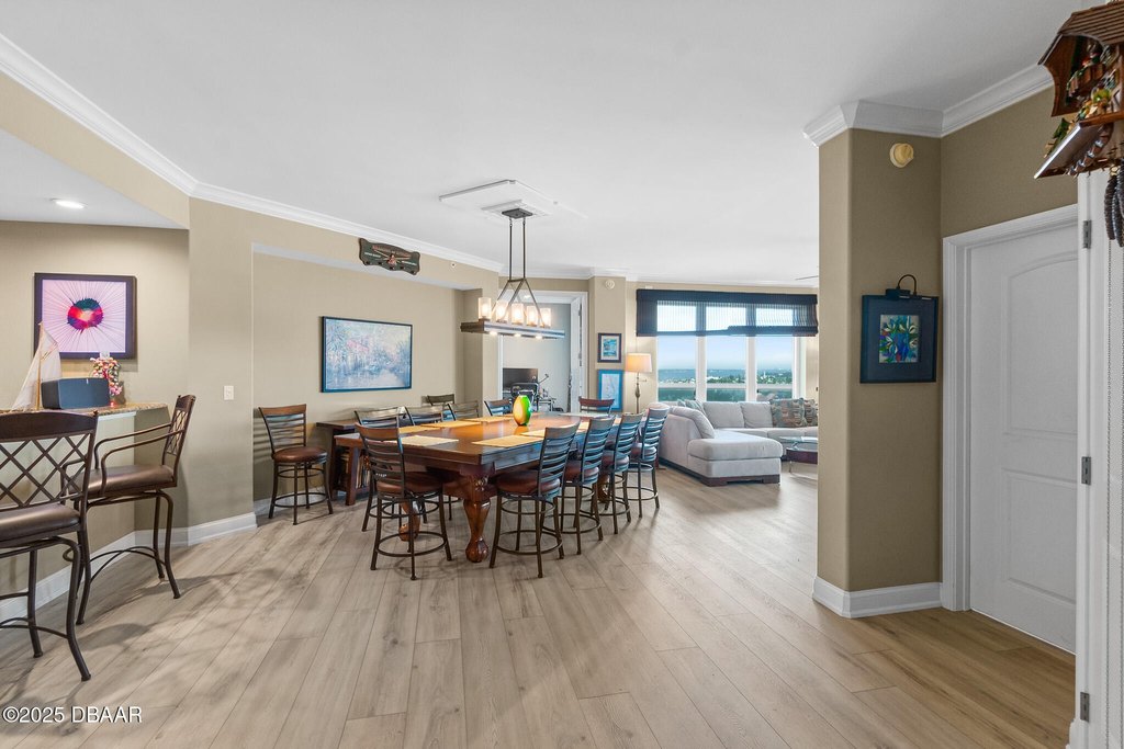 Daytona Beach Shores, Florida, 32118, United States, 2 Bedrooms Bedrooms, ,2.5 BathroomsBathrooms,Residential,Forsale,1964585