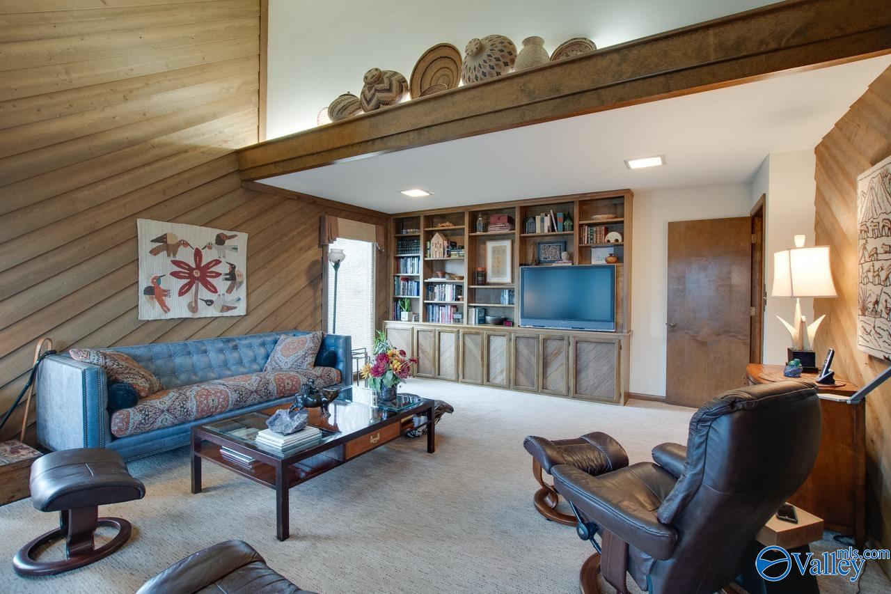 Huntsville, Alabama, 35802, United States, 4 Bedrooms Bedrooms, ,2.5 BathroomsBathrooms,Residential,Forsale,2007682