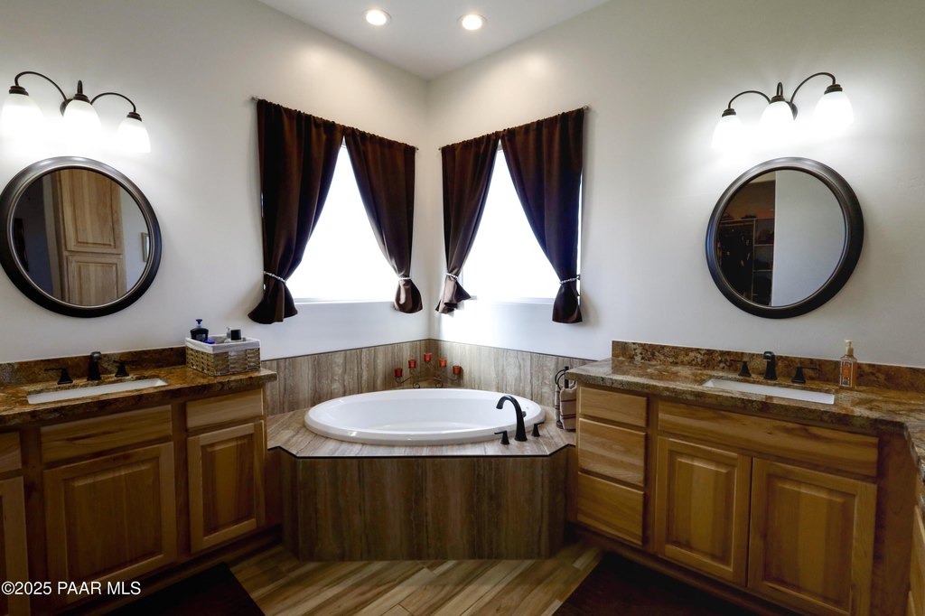 Prescott Valley, Arizona, 86315, United States, 4 Bedrooms Bedrooms, ,3 BathroomsBathrooms,Residential,Forsale,1994062