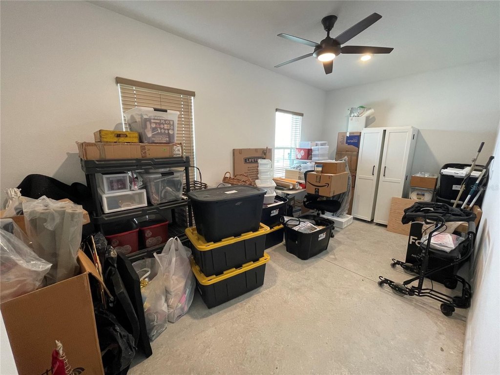 OCALA, Florida, 34481, United States, 3 Bedrooms Bedrooms, ,3 BathroomsBathrooms,Residential,Forsale,1969785