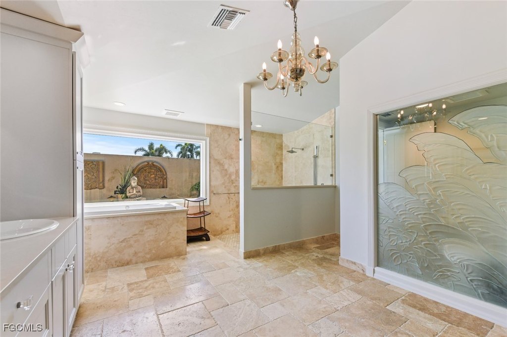 Fort Myers, Florida, 33912, United States, 3 Bedrooms Bedrooms, ,4.5 BathroomsBathrooms,Residential,Forsale,1971958