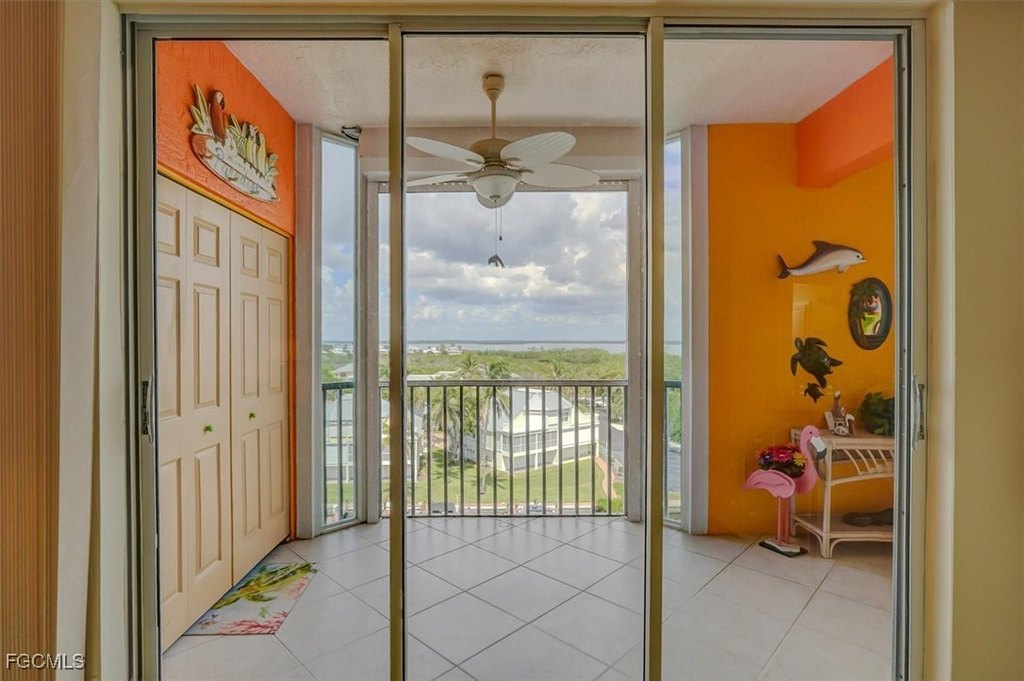 Fort Myers Beach, Florida, 33931, United States, 2 Bedrooms Bedrooms, ,2 BathroomsBathrooms,Residential,Forsale,2004817