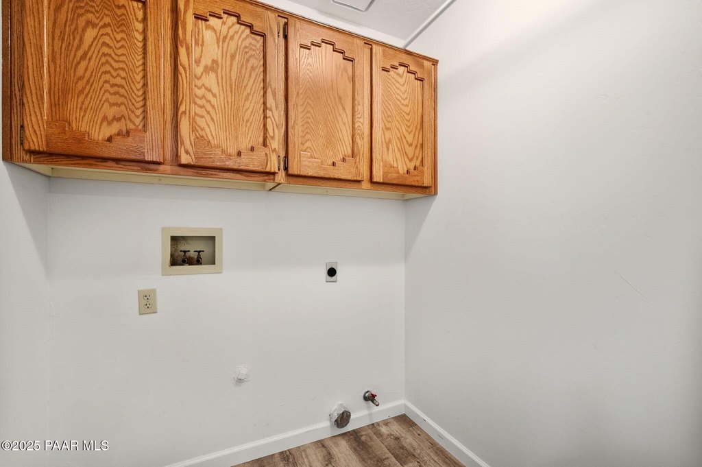 Prescott, Arizona, 86305, United States, 3 Bedrooms Bedrooms, ,2.5 BathroomsBathrooms,Residential,Forsale,1968213