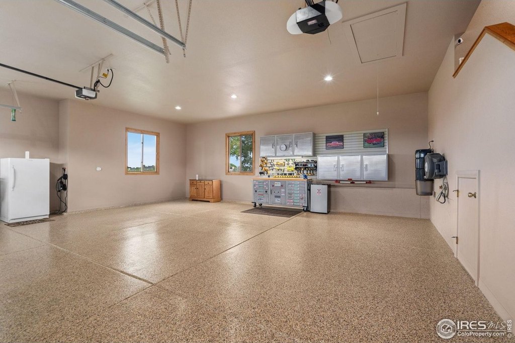 Severance, Colorado, 80610, United States, 5 Bedrooms Bedrooms, ,3.5 BathroomsBathrooms,Residential,Forsale,1967206