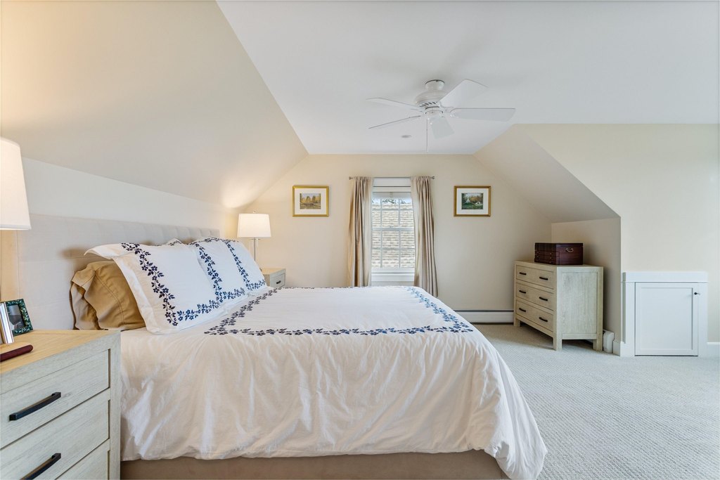 Rye, New Hampshire, 03871, United States, 3 Bedrooms Bedrooms, ,3 BathroomsBathrooms,Residential,Forsale,2002413