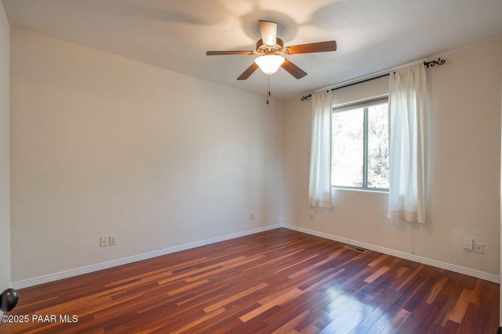 Prescott, Arizona, 86301, United States, 4 Bedrooms Bedrooms, ,3 BathroomsBathrooms,Residential,Forsale,2011232