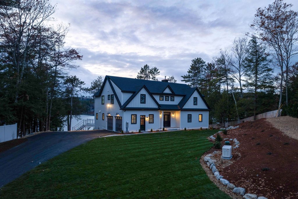 Meredith, New Hampshire, 03253, United States, 6 Bedrooms Bedrooms, ,6.5 BathroomsBathrooms,Residential,Forsale,1893919