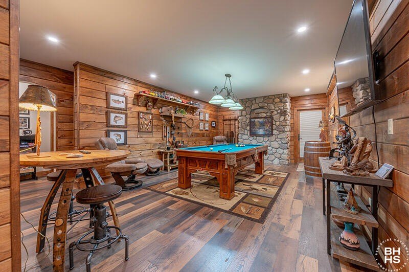 Saranac Lake, New York, 12983, United States, 4 Bedrooms Bedrooms, ,2.5 BathroomsBathrooms,Residential,Forsale,1999492