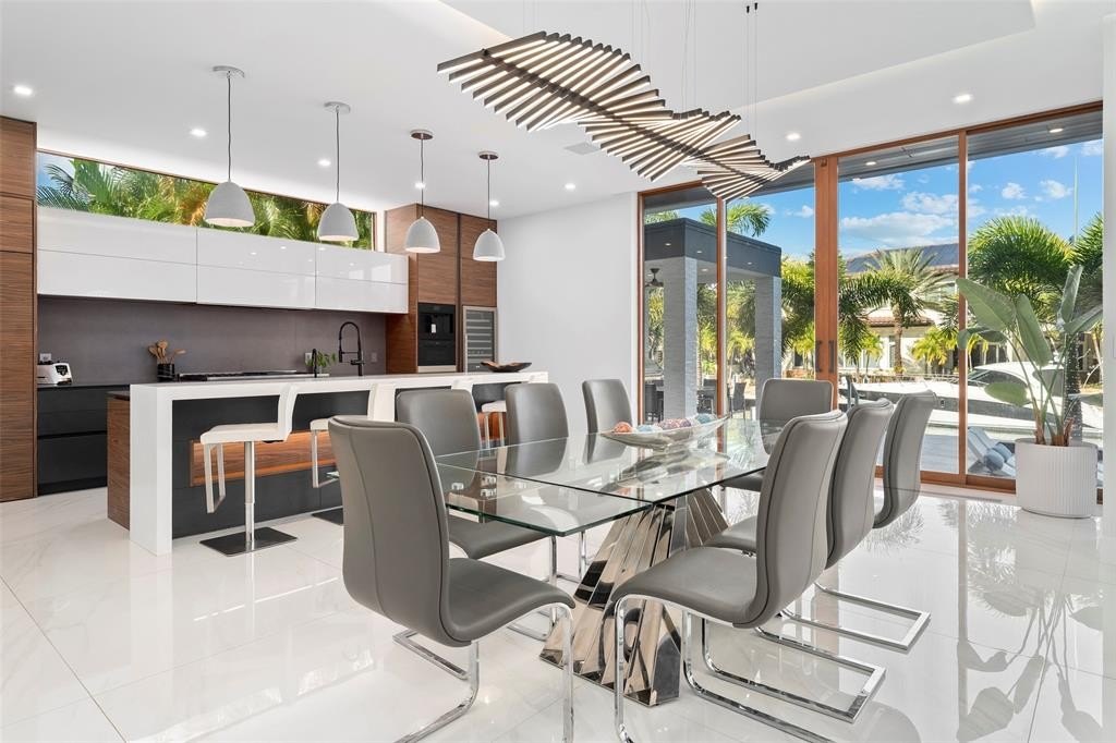 Lighthouse Point, Florida, 33064, United States, 5 Bedrooms Bedrooms, ,5.5 BathroomsBathrooms,Residential,Forsale,2011622