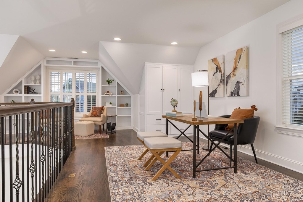 Chattanooga, Tennessee, 37405, United States, 4 Bedrooms Bedrooms, ,3.5 BathroomsBathrooms,Residential,Forsale,2009603