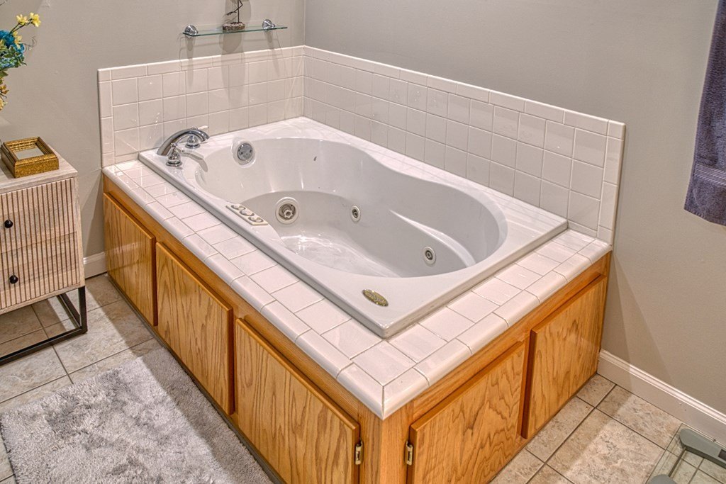 Cookeville, Tennessee, 38506, United States, 3 Bedrooms Bedrooms, ,2 BathroomsBathrooms,Residential,Forsale,2010951