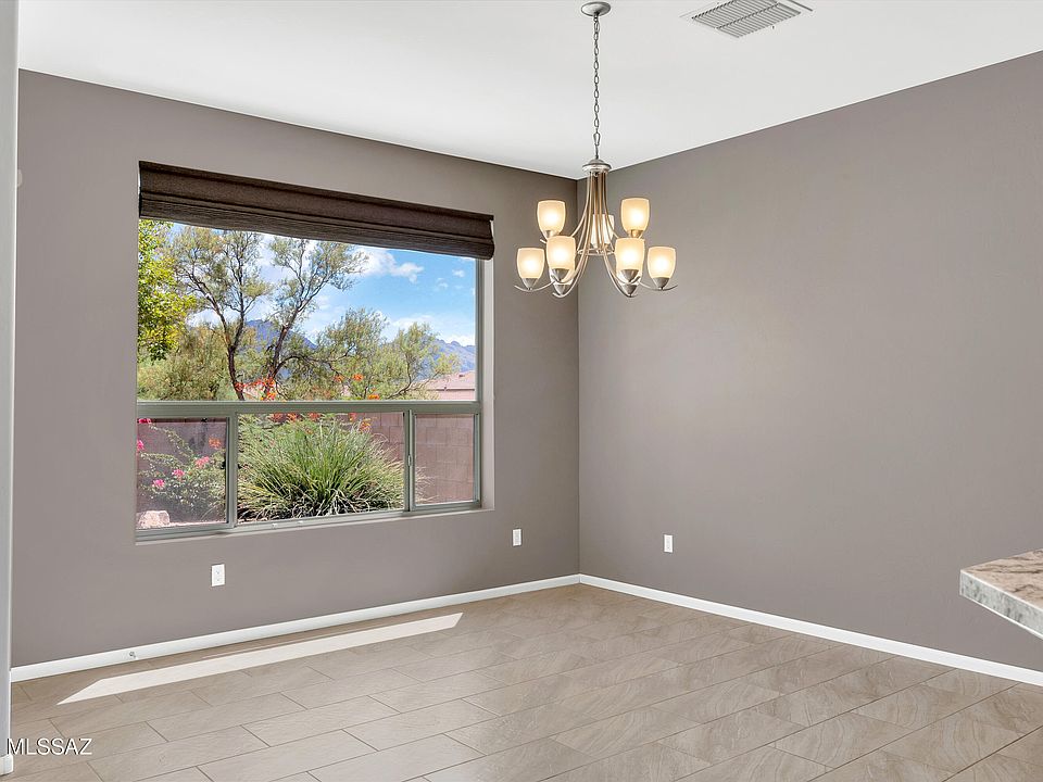 Oro Valley, Arizona, 85755, United States, 3 Bedrooms Bedrooms, ,2 BathroomsBathrooms,Residential,Forsale,1963528