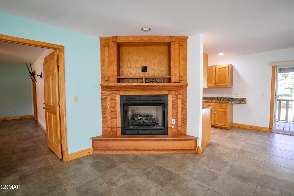 Sevierville, Tennessee, 37862, United States, 3 Bedrooms Bedrooms, ,2 BathroomsBathrooms,Residential,Forsale,1973584