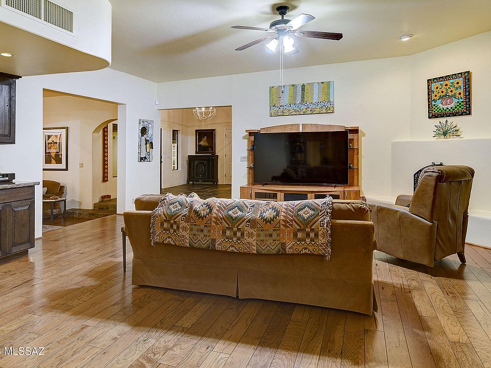 Tucson, Arizona, 85718, United States, 4 Bedrooms Bedrooms, ,3 BathroomsBathrooms,Residential,Forsale,1963534