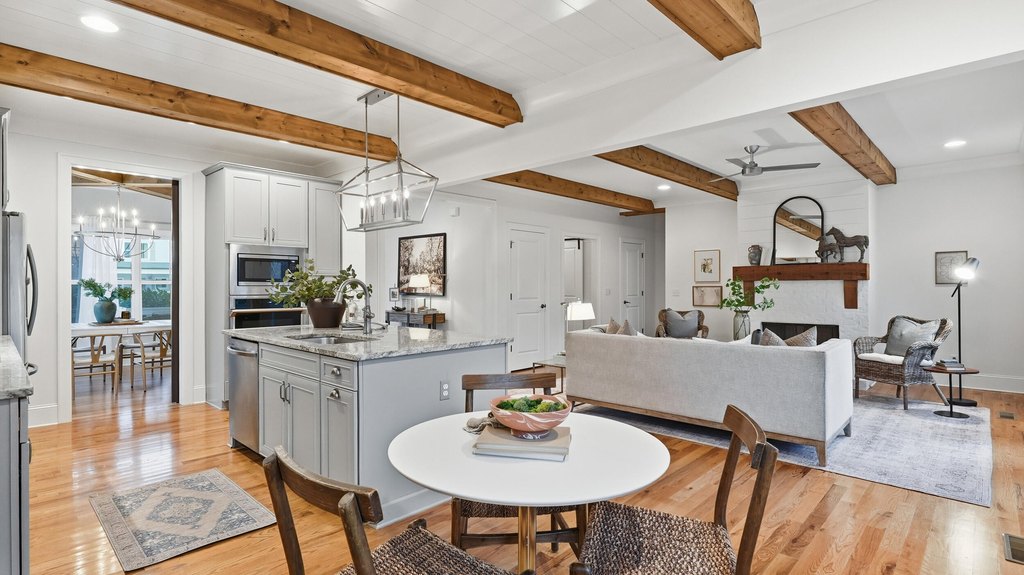 Signal Mountain, Tennessee, 37377, United States, 4 Bedrooms Bedrooms, ,3.5 BathroomsBathrooms,Residential,Forsale,2011259