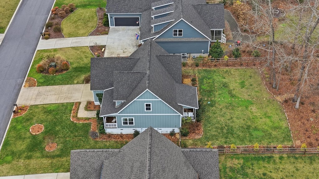 Signal Mountain, Tennessee, 37377, United States, 4 Bedrooms Bedrooms, ,3.5 BathroomsBathrooms,Residential,Forsale,2011259