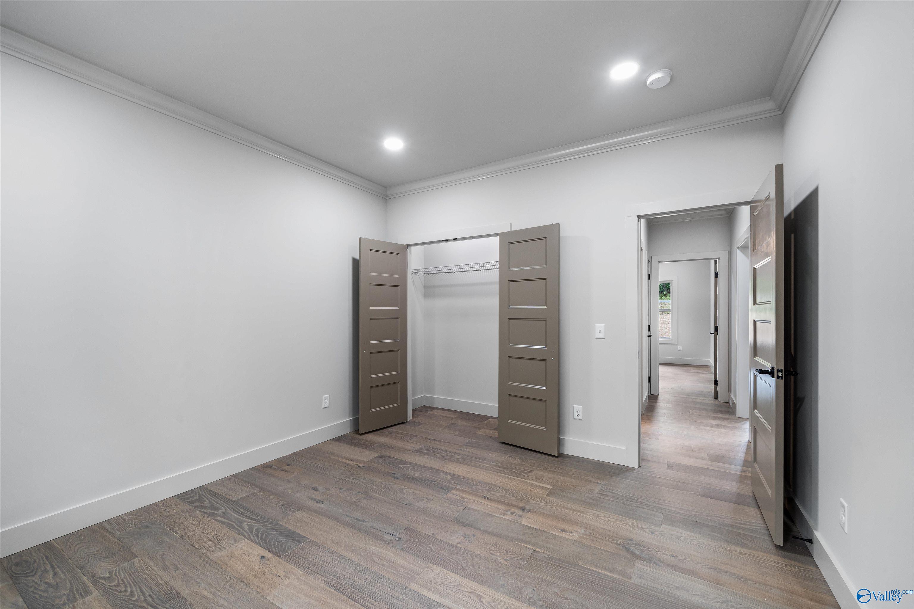 Fort Payne, Alabama, 35967, United States, 4 Bedrooms Bedrooms, ,3.5 BathroomsBathrooms,Residential,Forsale,2007685