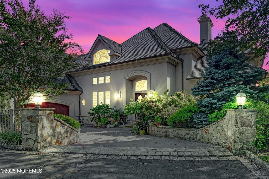 Brielle, New Jersey, 08730, United States, 5 Bedrooms Bedrooms, ,5.5 BathroomsBathrooms,Residential,Forsale,1984556