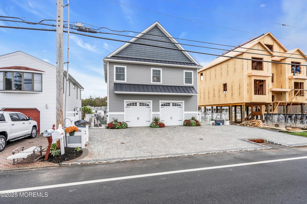 Forked River, New Jersey, 08731, United States, 2 Bedrooms Bedrooms, ,2.5 BathroomsBathrooms,Residential,Forsale,1994008