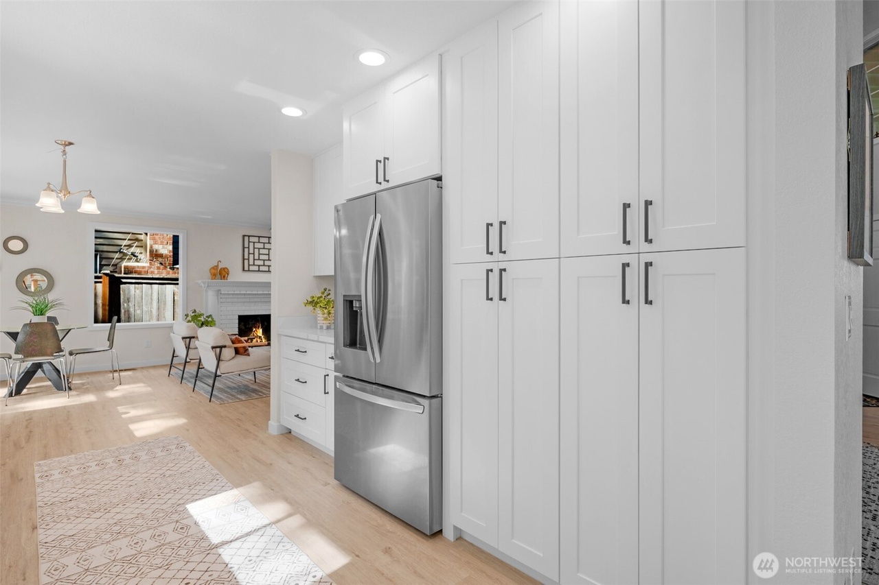 Everett, Washington, 98208, United States, 3 Bedrooms Bedrooms, ,2 BathroomsBathrooms,Residential,Forsale,1965889