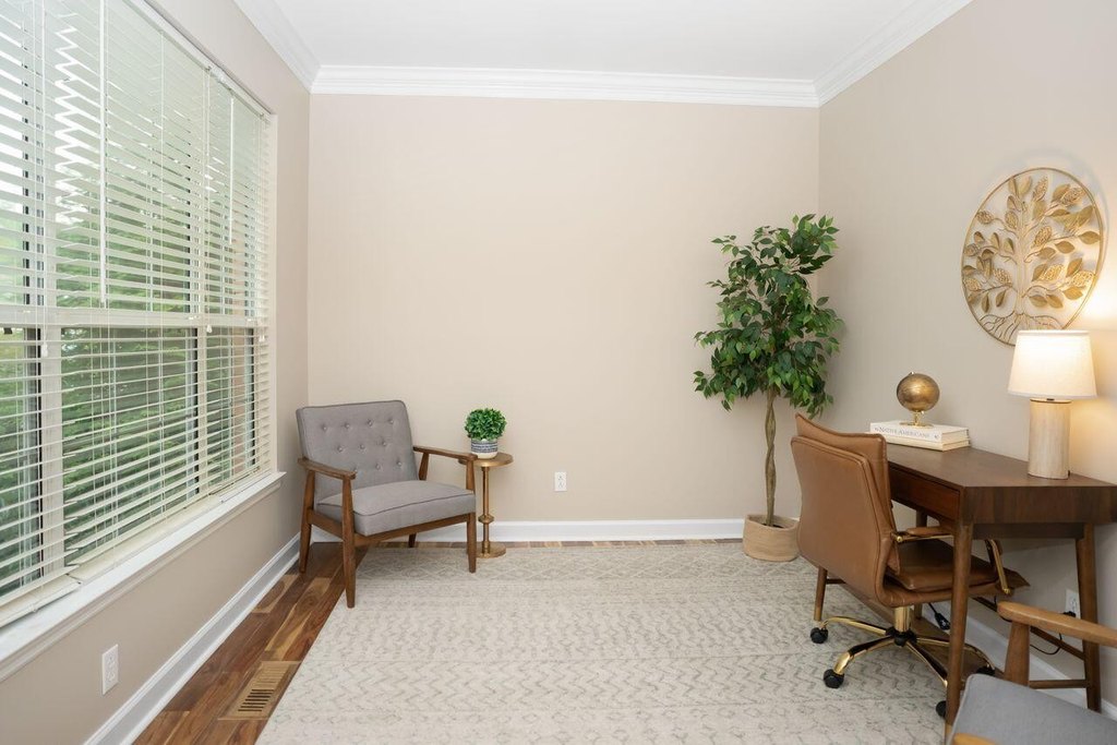 Signal Mountain, Tennessee, 37377, United States, 4 Bedrooms Bedrooms, ,2.5 BathroomsBathrooms,Residential,Forsale,1946776