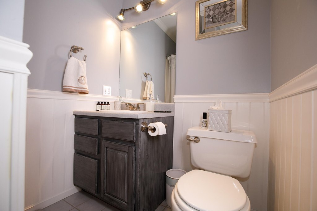 Waterville, Maine, 04901, United States, 4 Bedrooms Bedrooms, ,3.5 BathroomsBathrooms,Residential,Forsale,2002426