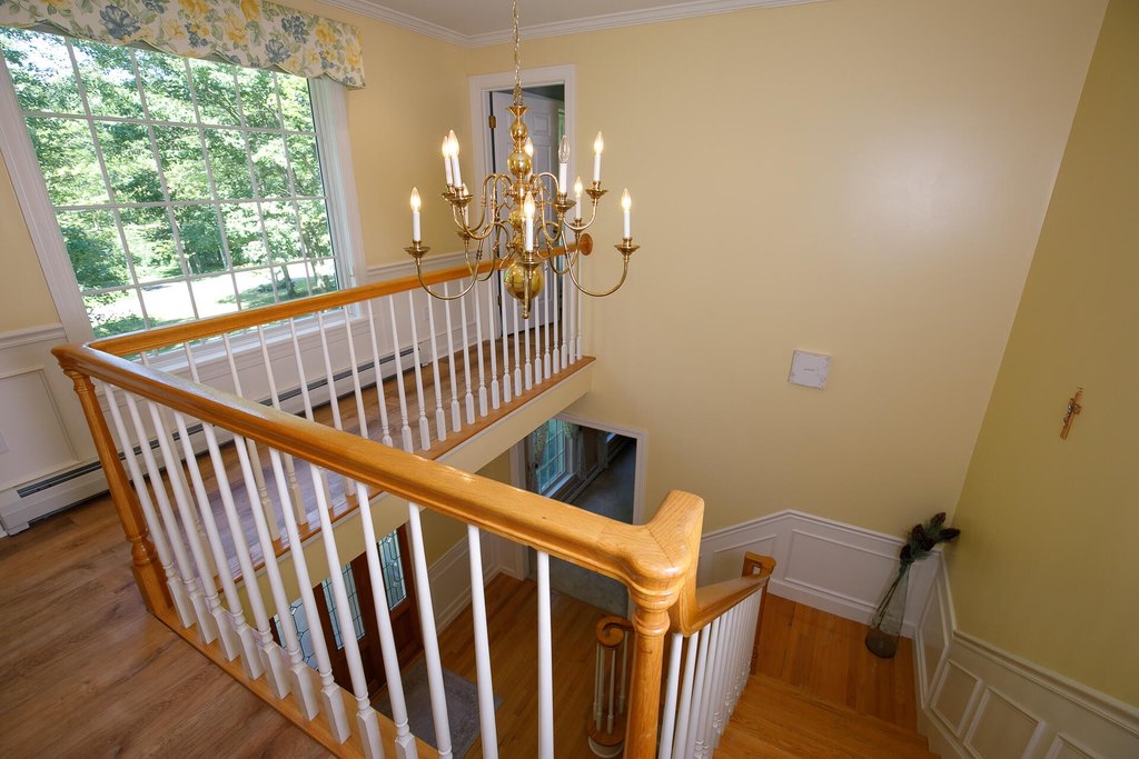 Waterville, Maine, 04901, United States, 4 Bedrooms Bedrooms, ,3.5 BathroomsBathrooms,Residential,Forsale,2002426