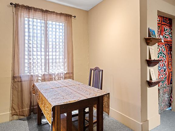 San Anselmo, California, 94960, United States, 2 Bedrooms Bedrooms, ,2 BathroomsBathrooms,Residential,Forsale,1985926