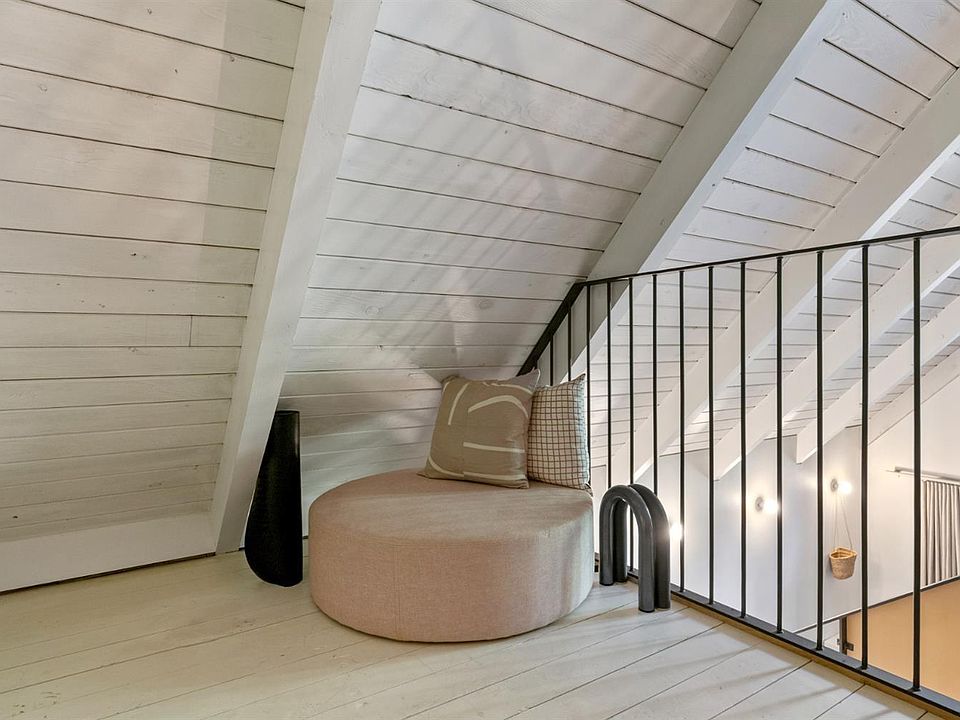 Cazadero, California, 95421, United States, 2 Bedrooms Bedrooms, ,2 BathroomsBathrooms,Residential,Forsale,1985930