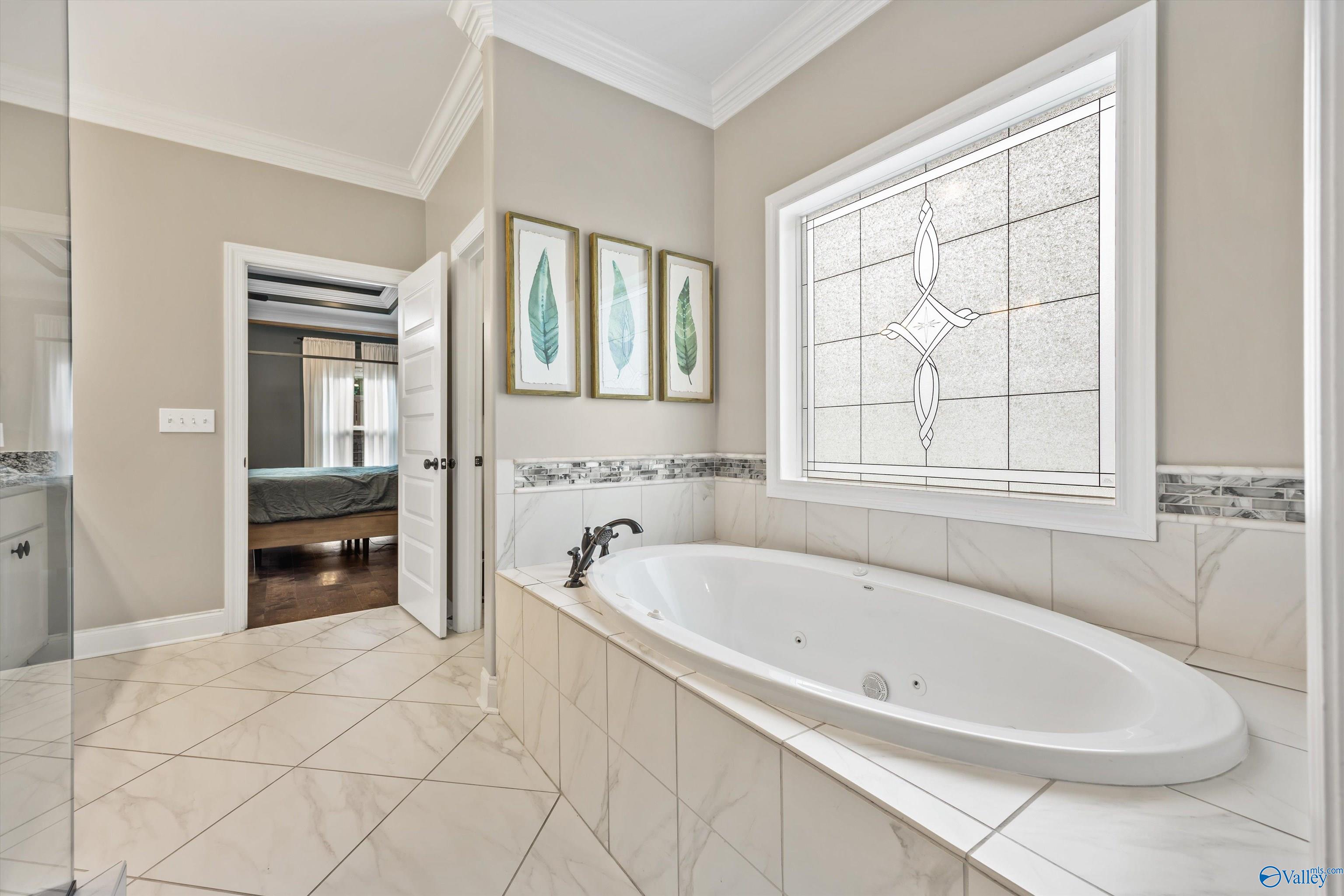 Gurley, Alabama, 35748, United States, 5 Bedrooms Bedrooms, ,4.5 BathroomsBathrooms,Residential,Forsale,2007711