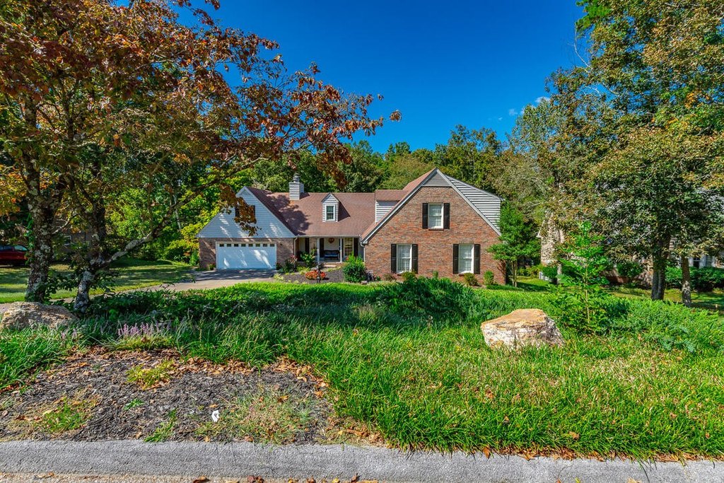 Chattanooga, Tennessee, 37421, United States, 5 Bedrooms Bedrooms, ,4 BathroomsBathrooms,Residential,Forsale,1995318