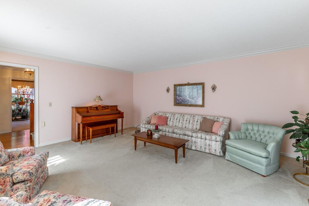 Chattanooga, Tennessee, 37421, United States, 5 Bedrooms Bedrooms, ,4 BathroomsBathrooms,Residential,Forsale,1995318