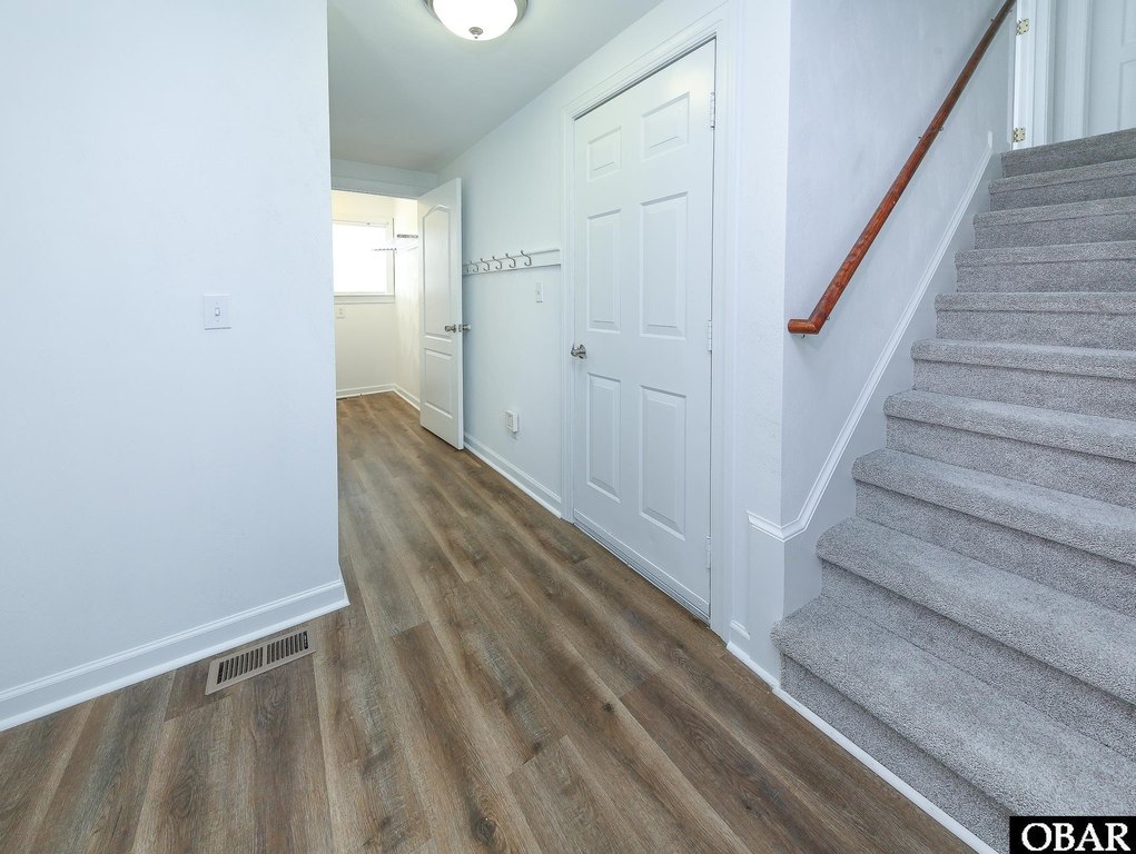 Moyock, North Carolina, 27958, United States, 3 Bedrooms Bedrooms, ,4.5 BathroomsBathrooms,Residential,Forsale,2004882