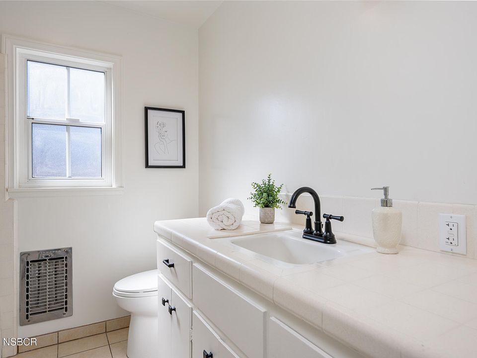 Solvang, California, 93463, United States, 4 Bedrooms Bedrooms, ,2 BathroomsBathrooms,Residential,Forsale,1985945