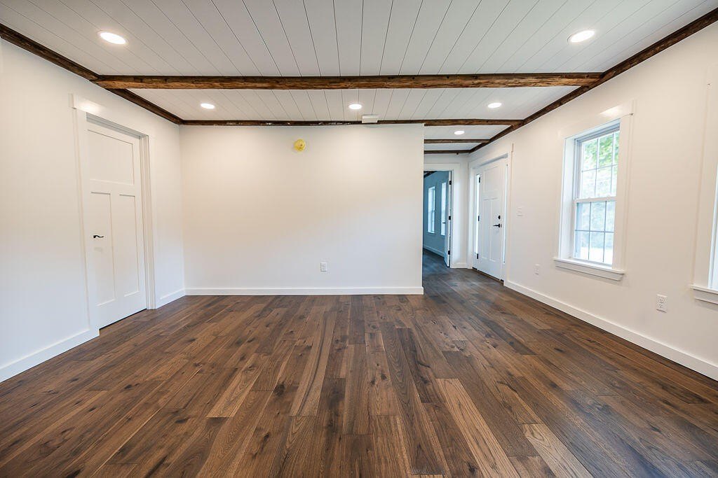 Turner, Maine, 04282, United States, 3 Bedrooms Bedrooms, ,2.5 BathroomsBathrooms,Residential,Forsale,1992719