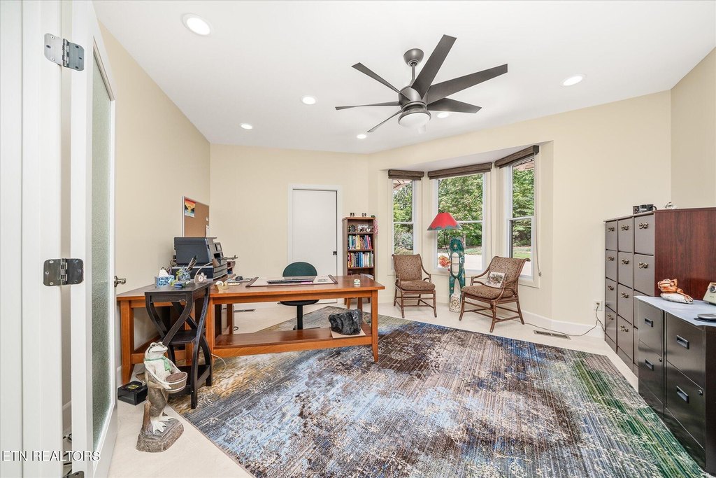 Crossville, Tennessee, 38558, United States, 4 Bedrooms Bedrooms, ,2.5 BathroomsBathrooms,Residential,Forsale,1929843