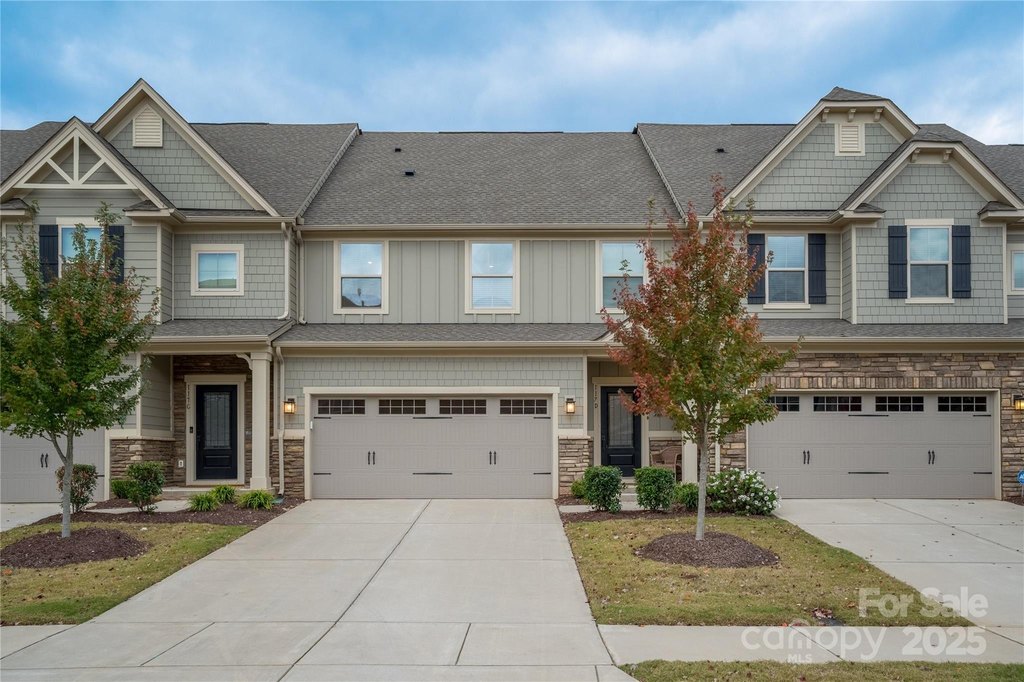 Mooresville, North Carolina, 28117, United States, 3 Bedrooms Bedrooms, ,2.5 BathroomsBathrooms,Residential,Forsale,2004566