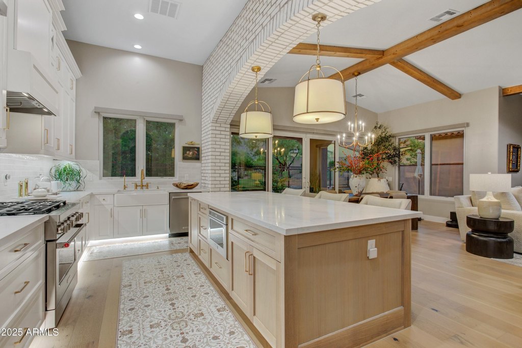 Gold Canyon, Arizona, 85118, United States, 3 Bedrooms Bedrooms, ,3 BathroomsBathrooms,Residential,Forsale,2000277