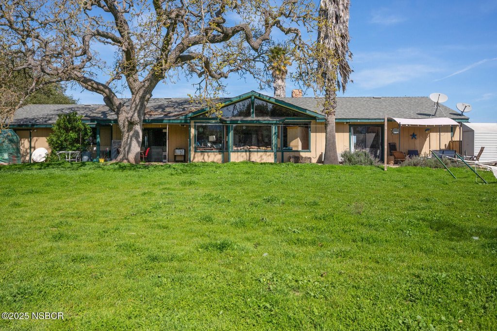 Santa Ynez, California, 93460, United States, 3 Bedrooms Bedrooms, ,2 BathroomsBathrooms,Residential,Forsale,1985951