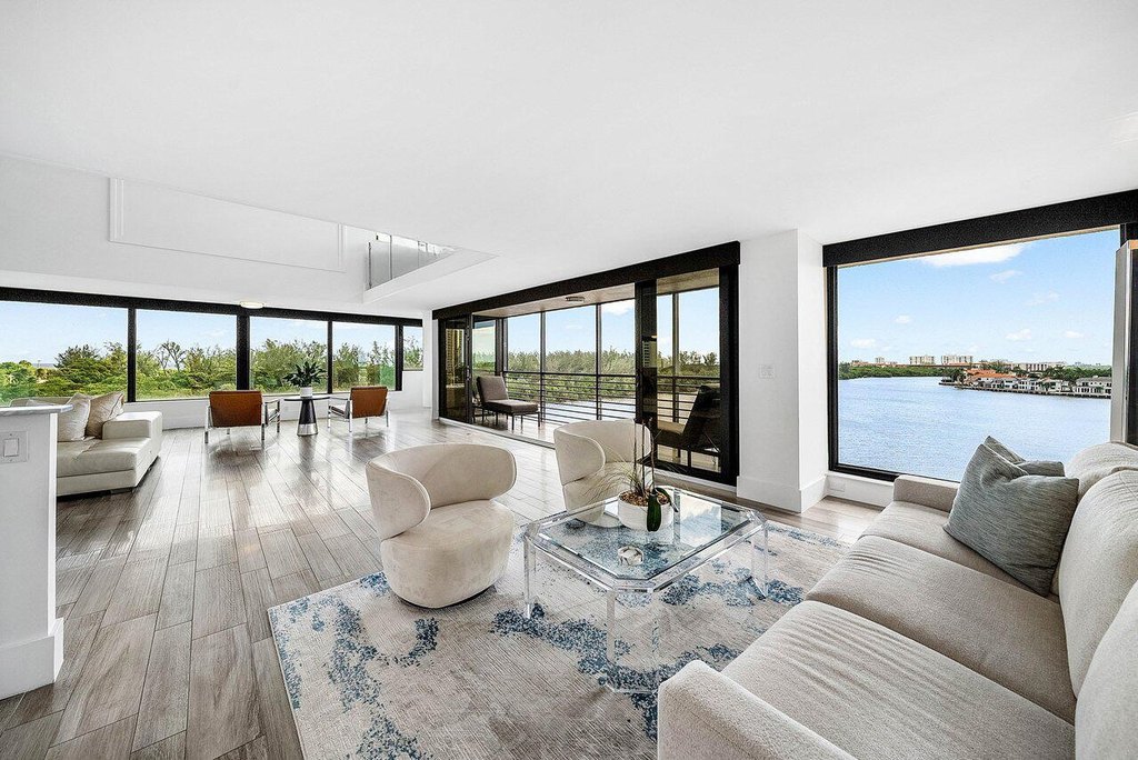 Boca Raton, Florida, 33431, United States, 2 Bedrooms Bedrooms, ,3 BathroomsBathrooms,Residential,Forsale,2004195