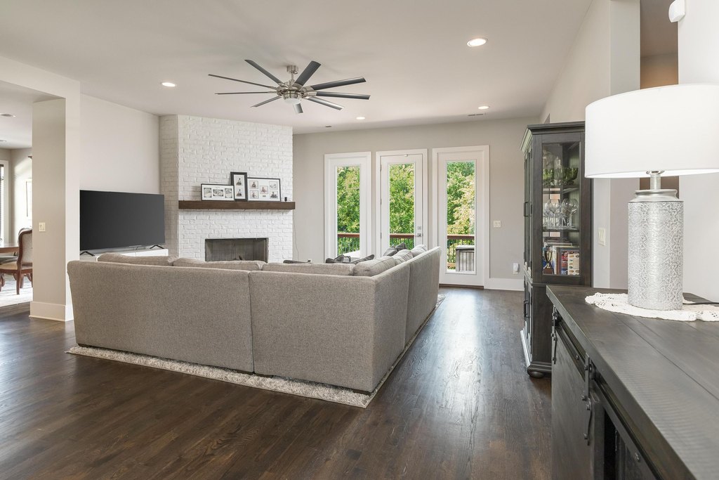 Harrison, Tennessee, 37341, United States, 4 Bedrooms Bedrooms, ,2.5 BathroomsBathrooms,Residential,Forsale,1922197