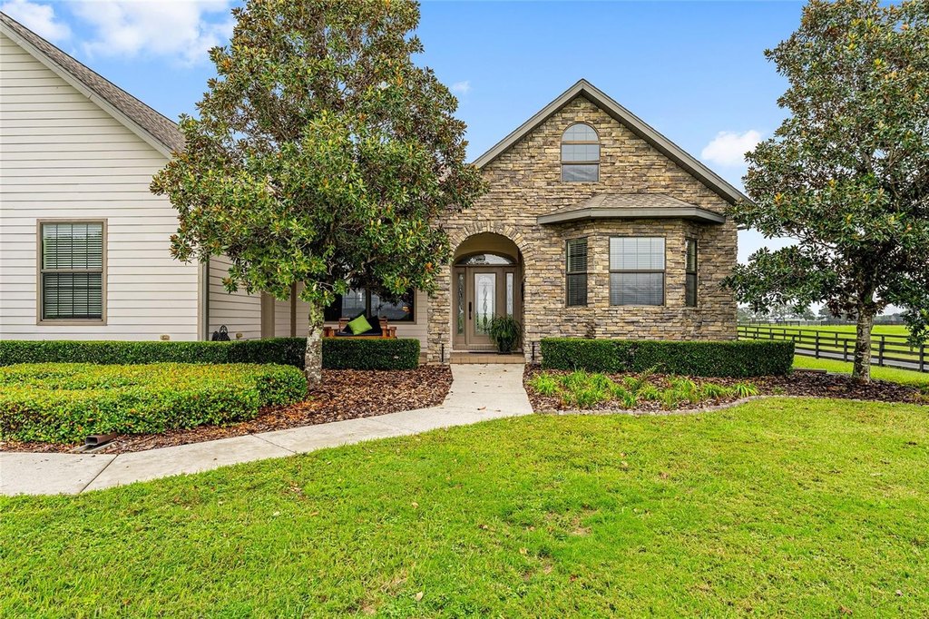 DUNNELLON, Florida, 34432, United States, 3 Bedrooms Bedrooms, ,2.5 BathroomsBathrooms,Residential,Forsale,1994126