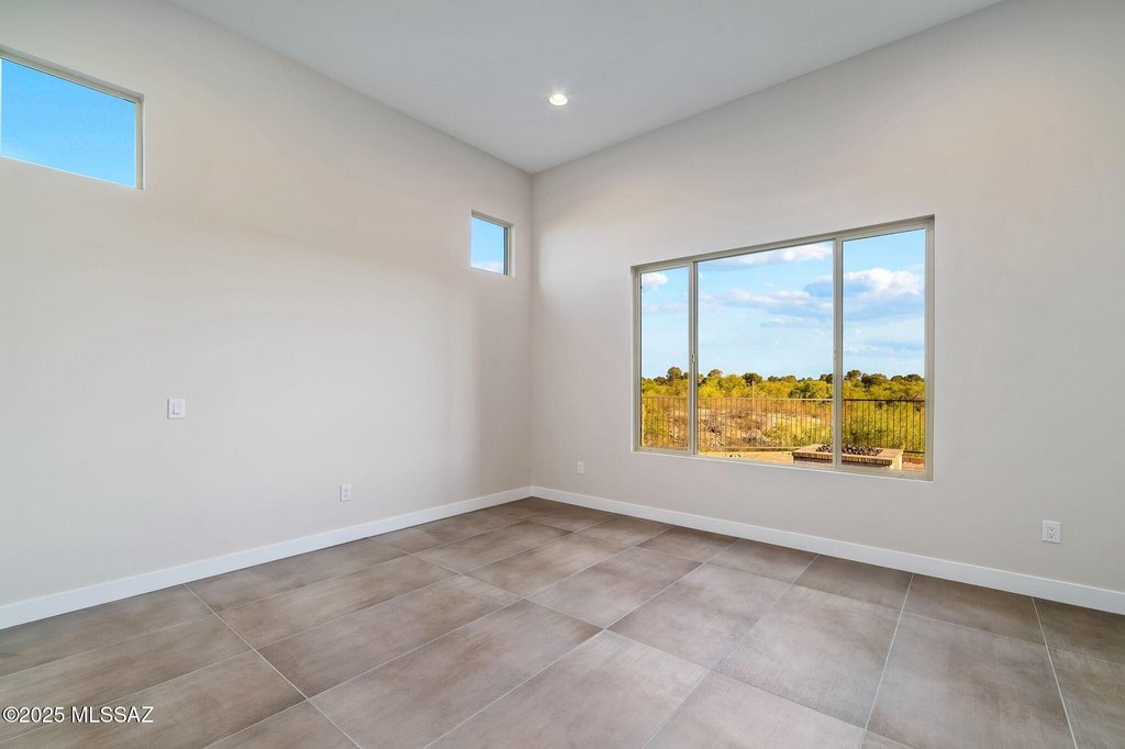 Tucson, Arizona, 85750, United States, 3 Bedrooms Bedrooms, ,3.5 BathroomsBathrooms,Residential,Forsale,1990097