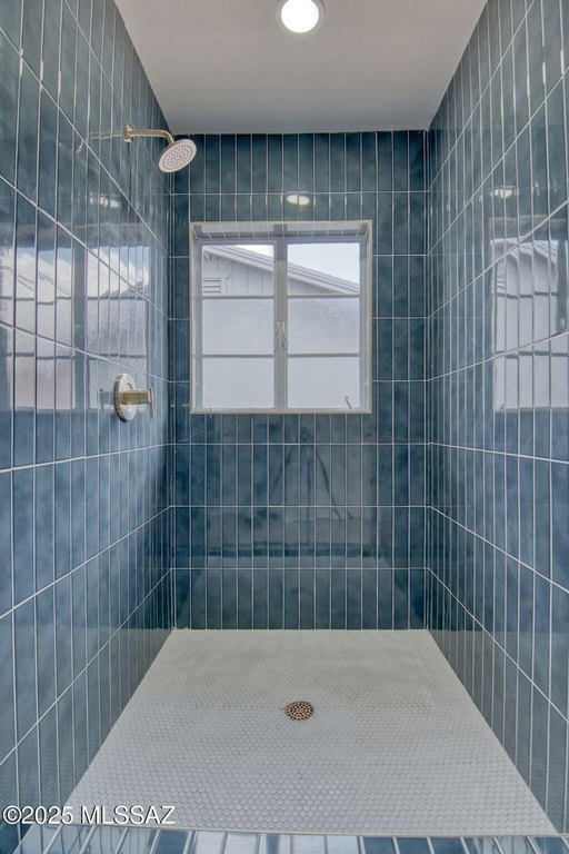 Tucson, Arizona, 85711, United States, 4 Bedrooms Bedrooms, ,2 BathroomsBathrooms,Residential,Forsale,1990103