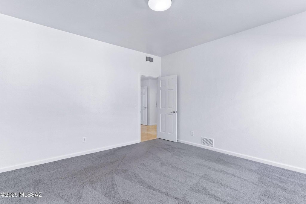 Tucson, Arizona, 85718, United States, 4 Bedrooms Bedrooms, ,3 BathroomsBathrooms,Residential,Forsale,1990373