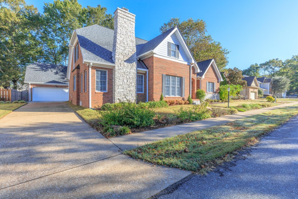 Hixson, Tennessee, 37343, United States, 4 Bedrooms Bedrooms, ,3.5 BathroomsBathrooms,Residential,Forsale,1995322